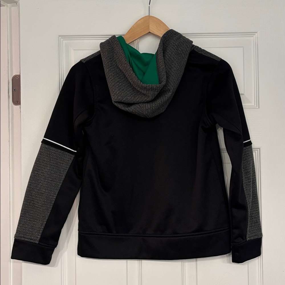 NBA Youth Boston Celtics Zip Hoodie in Black, size Medium (8-10) - Picture 8 of 9